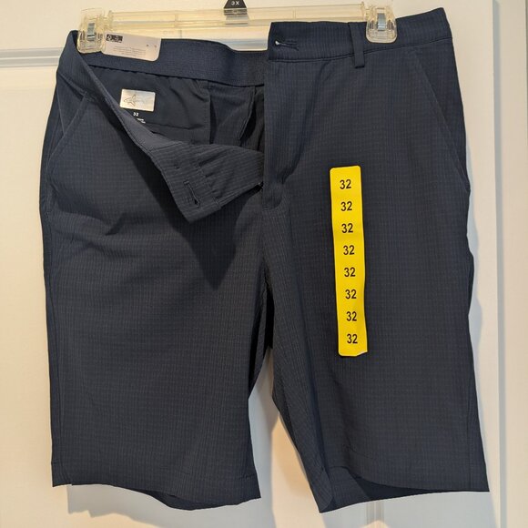Greg Norman Blue Stretch Golf Shorts, Size 32. NWT - Picture 1 of 1